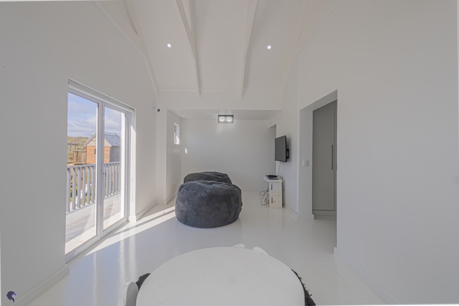 6 Bedroom Property for Sale in Long Acres Country Estate Western Cape
